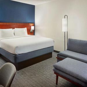 King Room with Sofa Bed