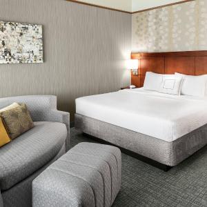 King Room with Sofa Bed