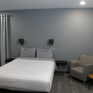 Double Room - Disability Access