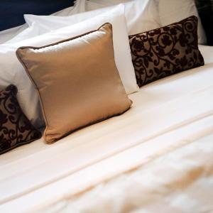 Executive Queen Suite