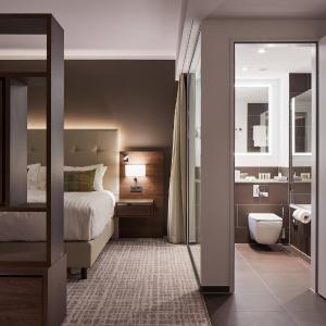 Long Stay Room with King Size Bed