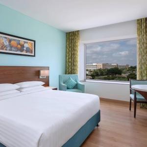 Premium Twin Guest Room - 20% Discount on F&B and Two ways Airport Transfers