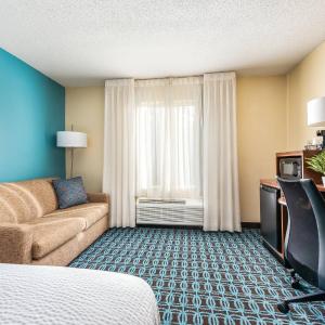 King Suite with Sofa Bed