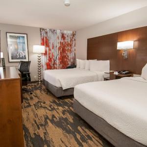 Queen Suite with Two Queen Beds and Sofa Bed