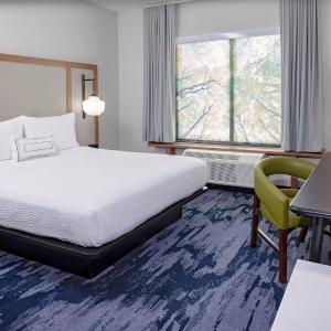 King Room - Hearing Accessible