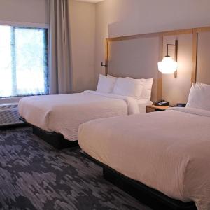 Queen Room with Two Queen Beds