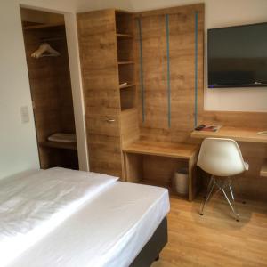 Classic Single Room
