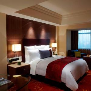 Premier King Room