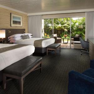 Queen Room with Two Queen Beds and Garden View