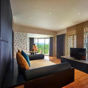 Premier Double Suite with Sea View
