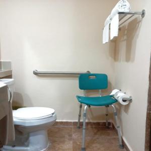 Queen Room - Disability Access