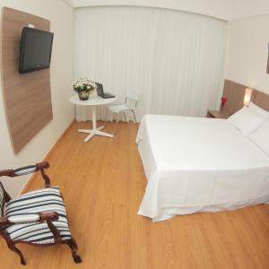 Suite with Hot Tub