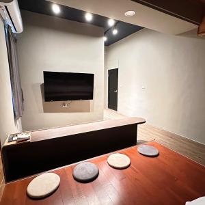 Quadruple Room with Private Bathroom