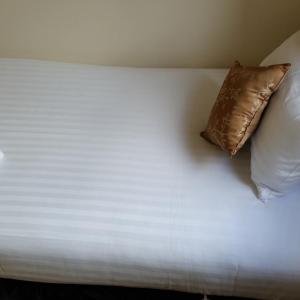 Budget Single Room