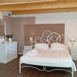 Double Room with Private External Bathroom