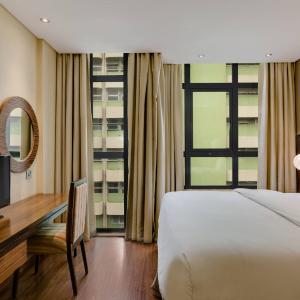 Junior King Suite