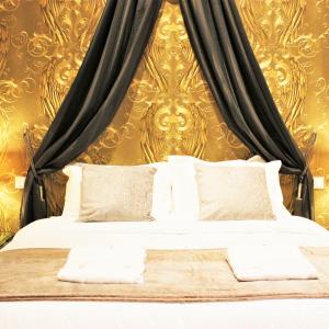 Superior Deluxe Double or Twin Room 