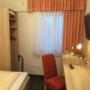 Economy Single Room