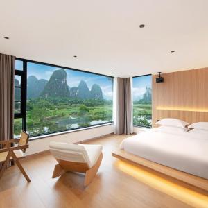River View King Room