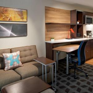 King Room with Sofa Bed - Hearing Accessible