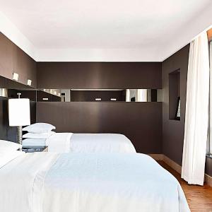 Exclusive Queen Room