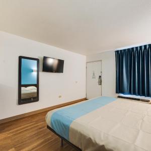 King Room - Non-Smoking
