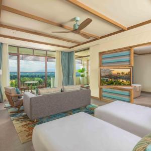 Special Offer - Golf View Twin Suite with Balcony and Bathtub