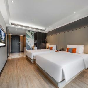 Superior City View Twin Room