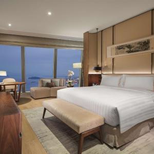 Executive Premier King Room with Sea View and Lounge Access