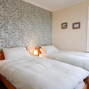 Small Twin Room