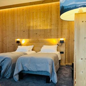  Premium Double or Twin with Balcony