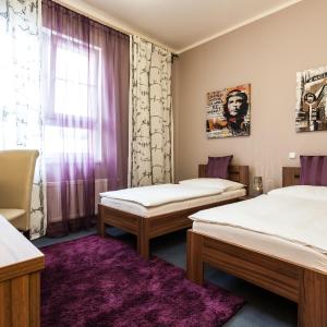Standard Plus Twin Room