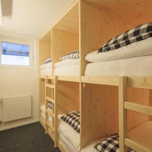 Mixed Dormitory Room