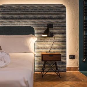 Deluxe Double or Twin Room with City View