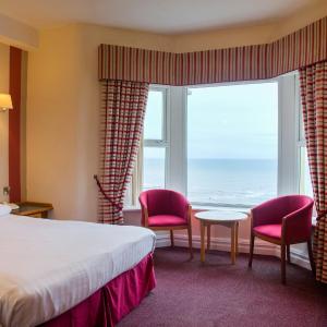 Double Room with Bay View