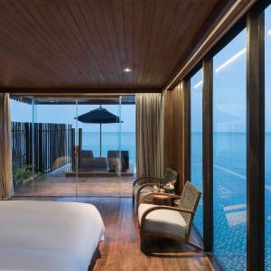 Two Bedroom Ocean Front  Duplex Pool Villa