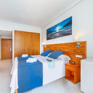 Twin Room with Sea View