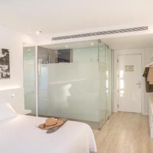 Economy Double or Twin Room