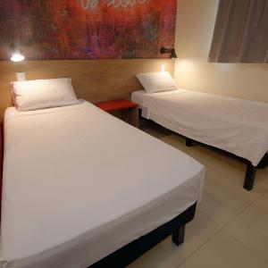 Standard Apartment with Twin Beds