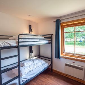 4 Bed Double Private Room