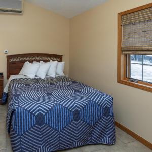 Suite with Spa Bath