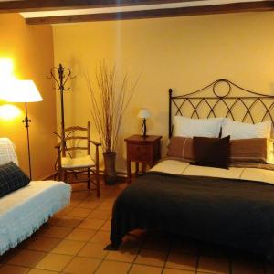 Double or Twin Room with Bathroom