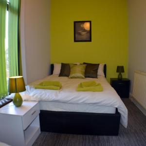 Large Double Room