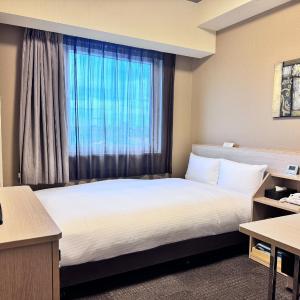 Double Room with Small Double Bed - Non-Smoking