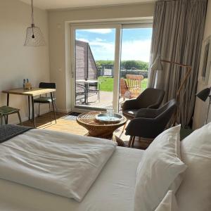 Deluxe Double Room with Terrace