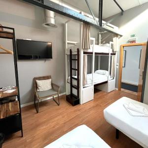 Quadruple Room with Bathroom