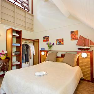 Double or Twin Room (2 Adults)