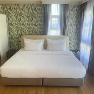 King Suite with Spa Bath