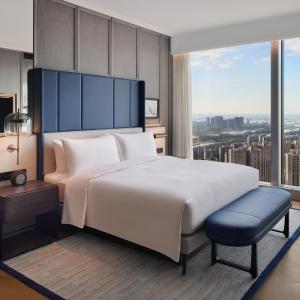 Executive King Room with River View