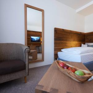 Single Room with Private Bathroom